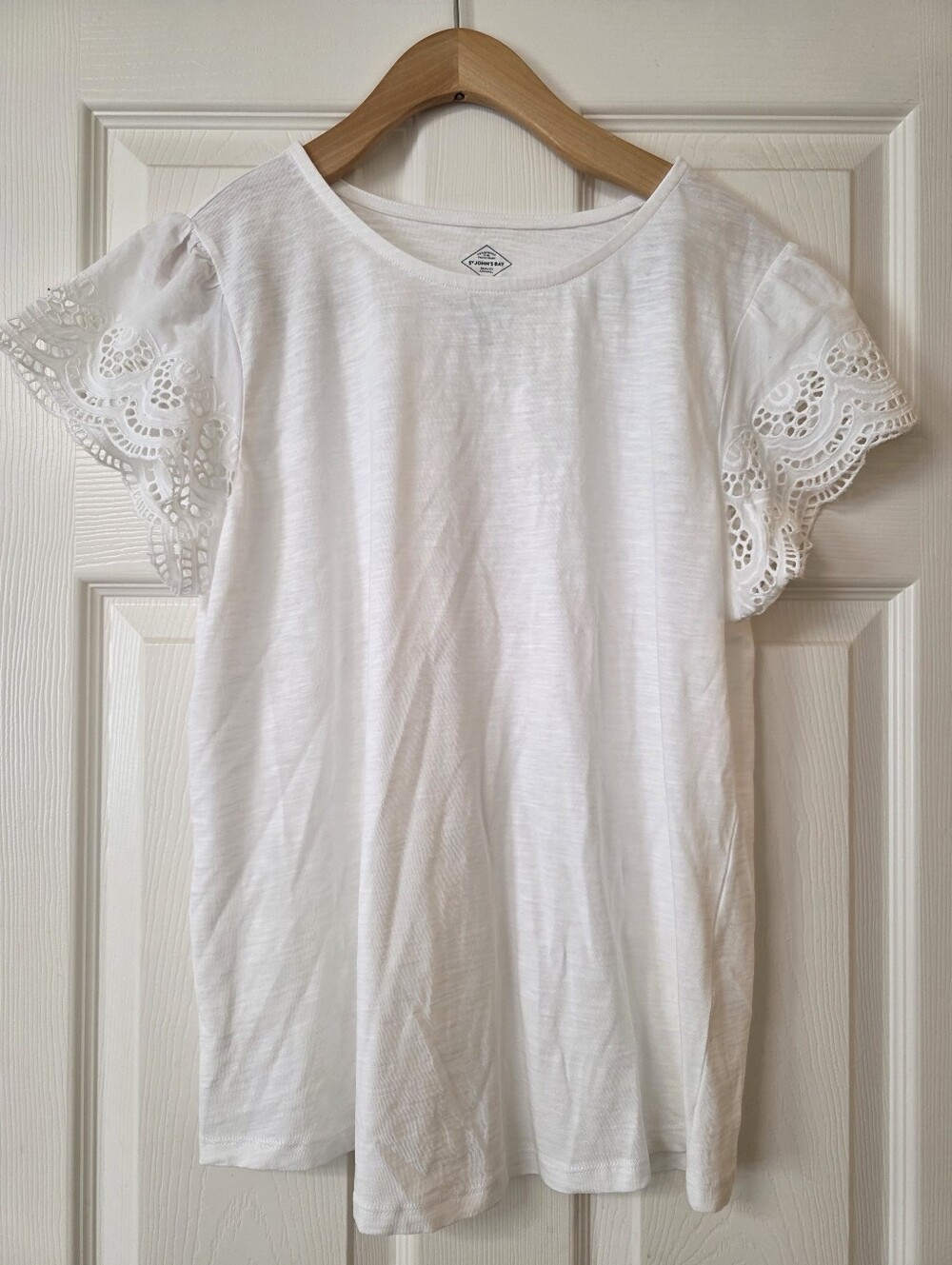 St. John's Bay White Eyelet Sleeve Tee